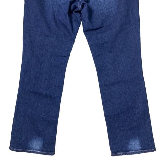 Lauren Ralph Lauren's NWT Straight Curvy Super Stretch Jeans Distressed 18x30 - Picture 7 of 14
